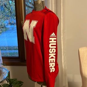 Nebraska Huskers heavyweight climalite hoodie, unisex size medium.